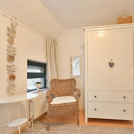 - Neu In Der Vermietung - Aaltje Fam Schroeder *